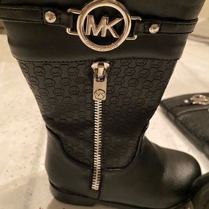Michael Kors Emma Race-T